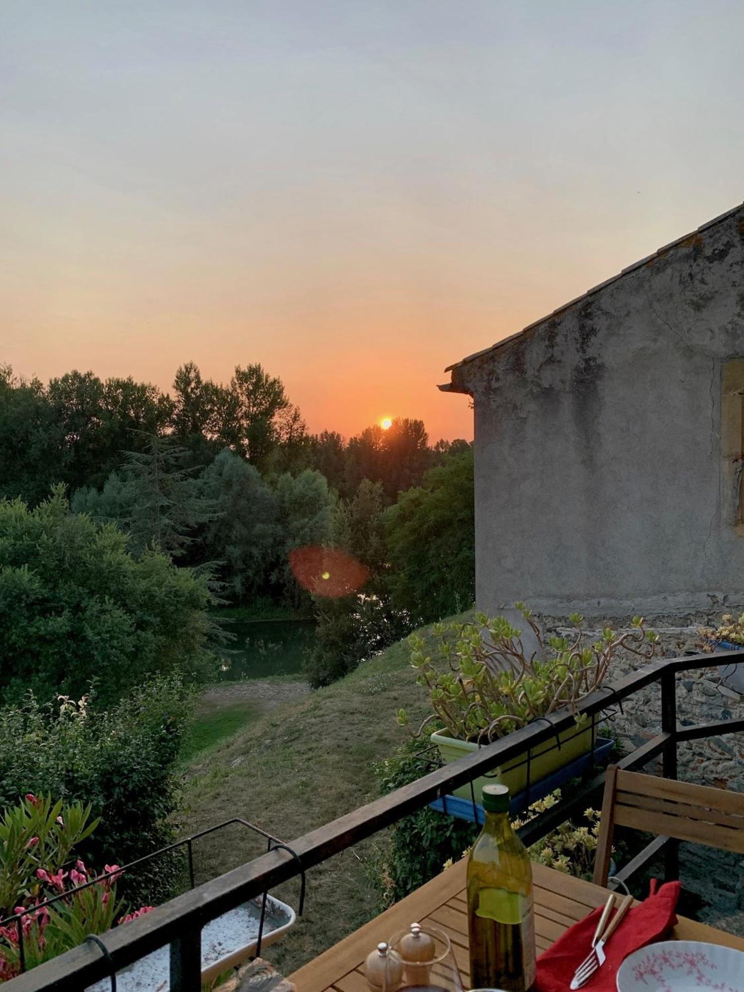 Beautiful Village House Next To Garonne River! Couladere Экстерьер фото
